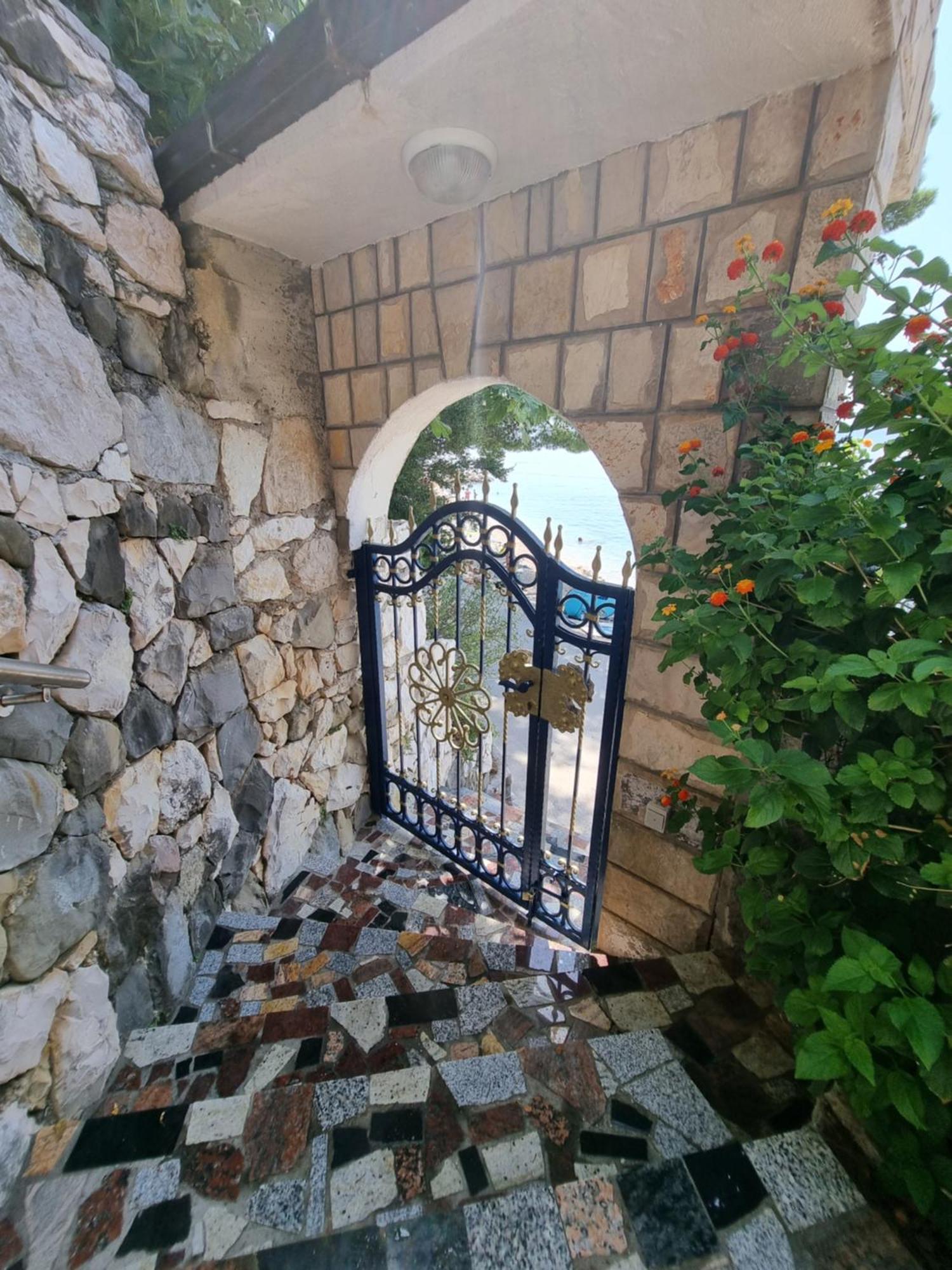 Apartmani Anda Živogošće Kamer foto
